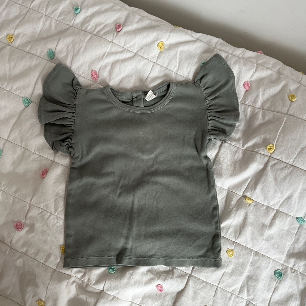 kate quinn Olive Green Ruffle Sleeve Tee